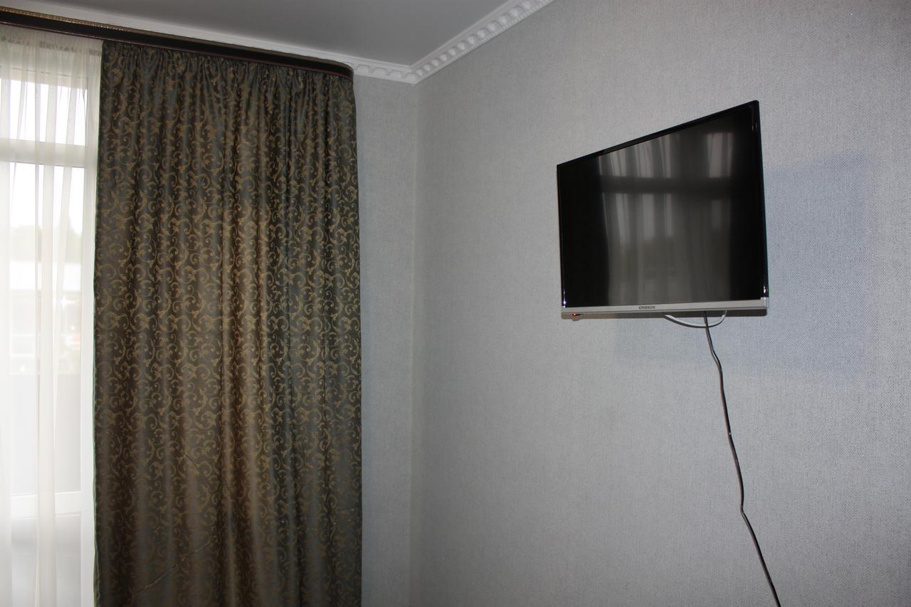 Viktoria Hotel Pizunda Bagian luar foto